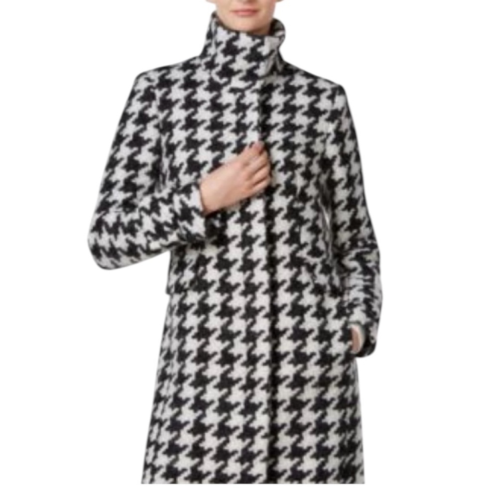 Calvin Klein Elegant Houndstooth Long walker Coat in Black and White. Size 14.